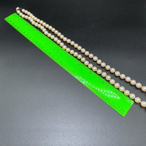 Vintage Cream Coloured Faux Pearls Necklace Long 26 inches - Picture 6 of 7